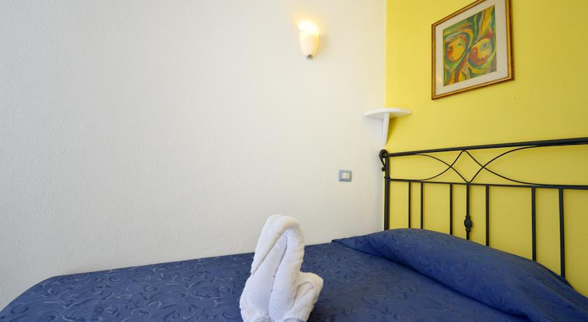Bnb Le Isole Forio di Ischia Cameră foto