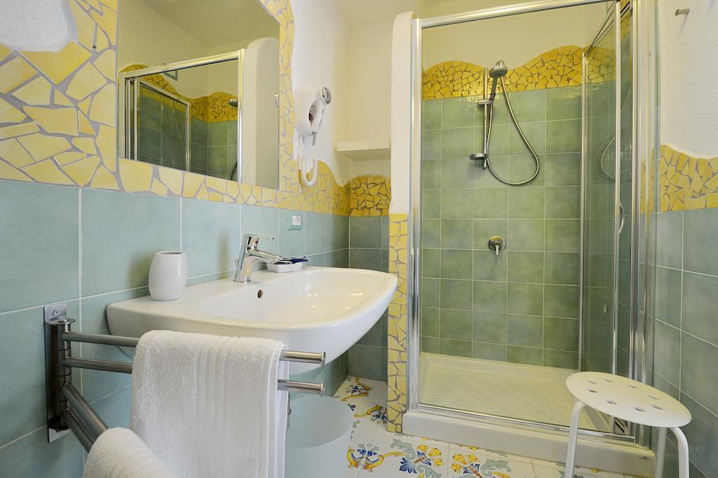 Bnb Le Isole Forio di Ischia Cameră foto